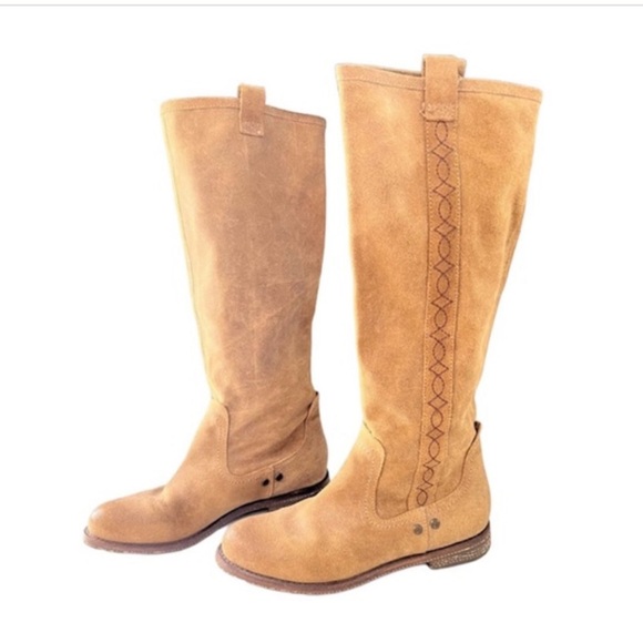 Tan suede pull on low held boots with side detailing. Putney - Picture 1 of 8